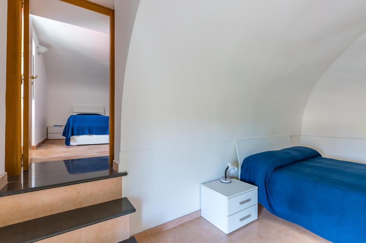 La Terrazza Sul Giardino Apartment Прочида Екстериор снимка