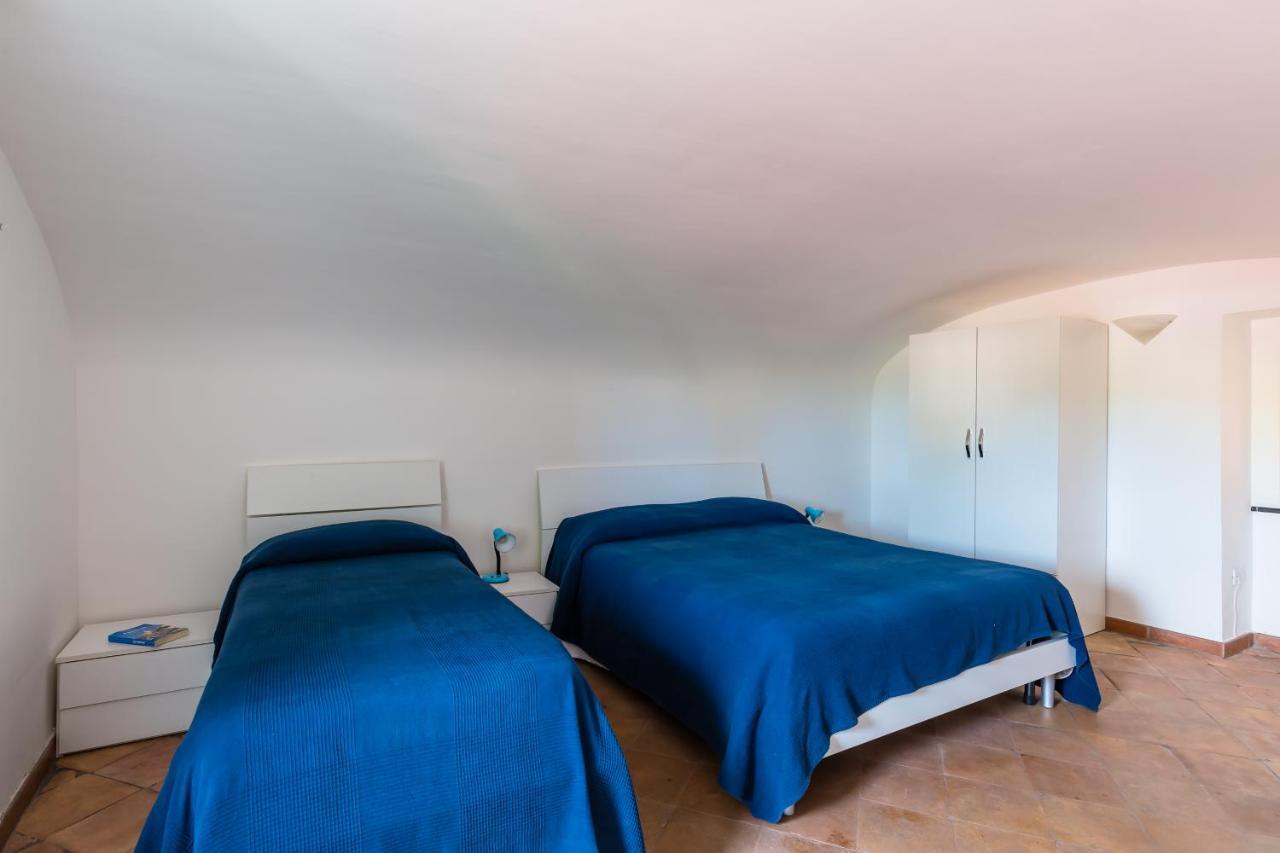 La Terrazza Sul Giardino Apartment Прочида Екстериор снимка