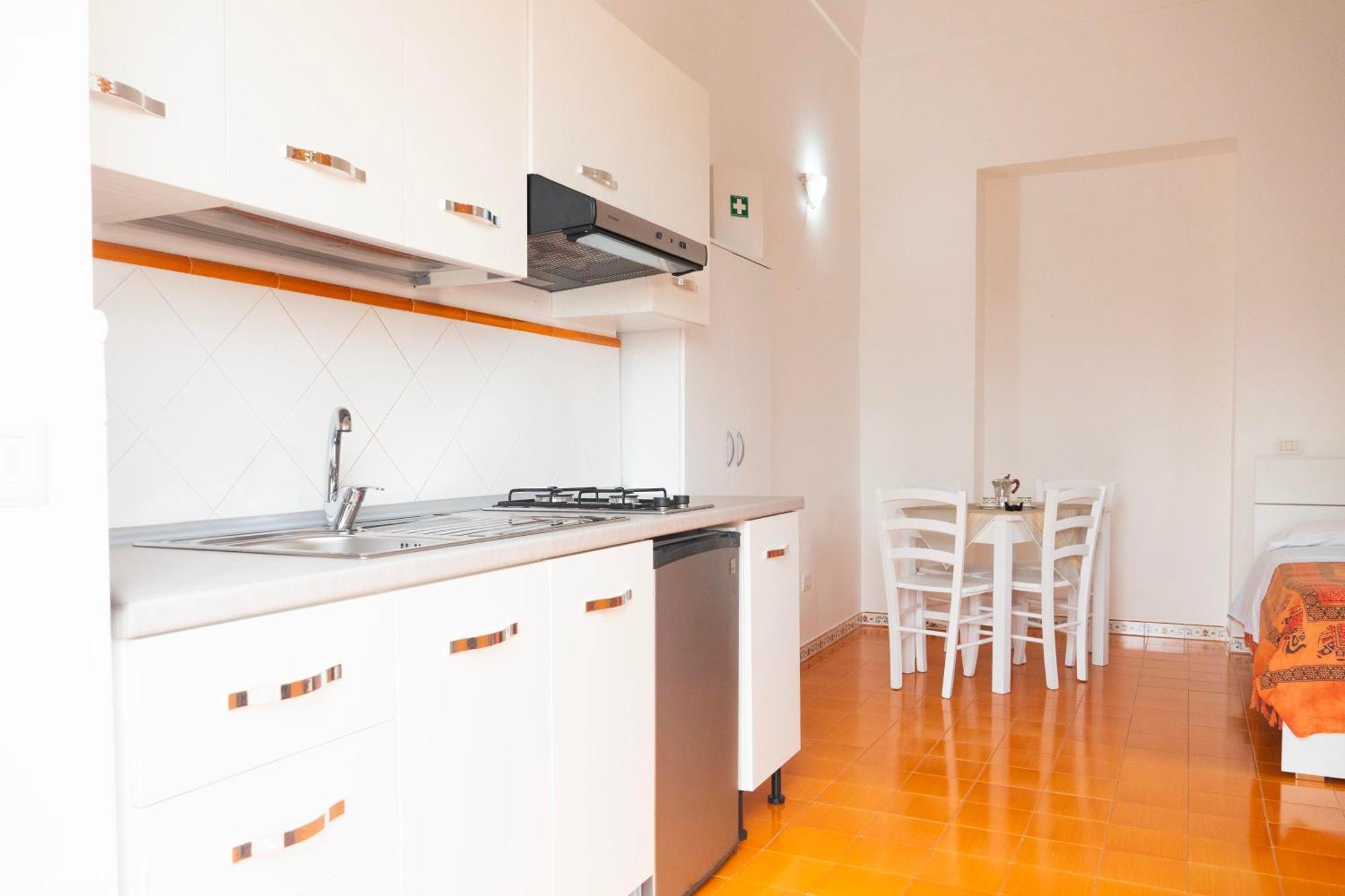 La Terrazza Sul Giardino Apartment Прочида Екстериор снимка